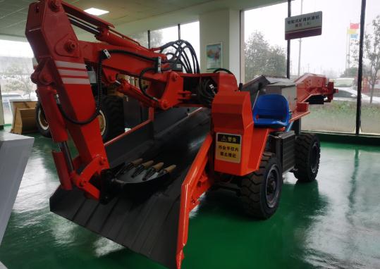 礦用扒渣機(jī)會(huì)出現(xiàn)漏油情況，主要原因是什么呢？